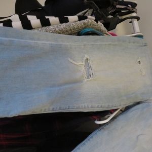 American Eagle Capris